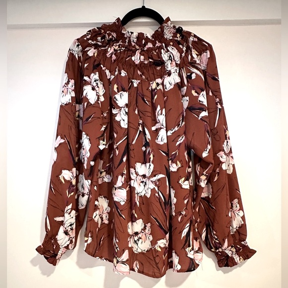 Chelsea28 :: Smocked Floral Blouse - Picture 4 of 5